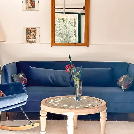La Caseria Azul De Cuadros Casa rural Bedmar y Garciez