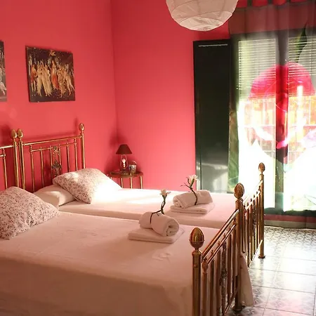 La Caseria Azul De Cuadros Casa rural Bedmar y Garciez